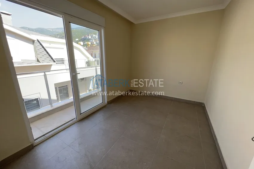 Приобрести Дуплекс 2+1 в молодом комплексе - центр Алании, район пляжа Клеопатра 15