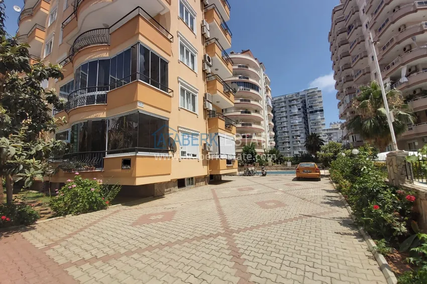 Квартира 2+1 с двумя балконами и видом на горы Алания - Махмутлар 2 