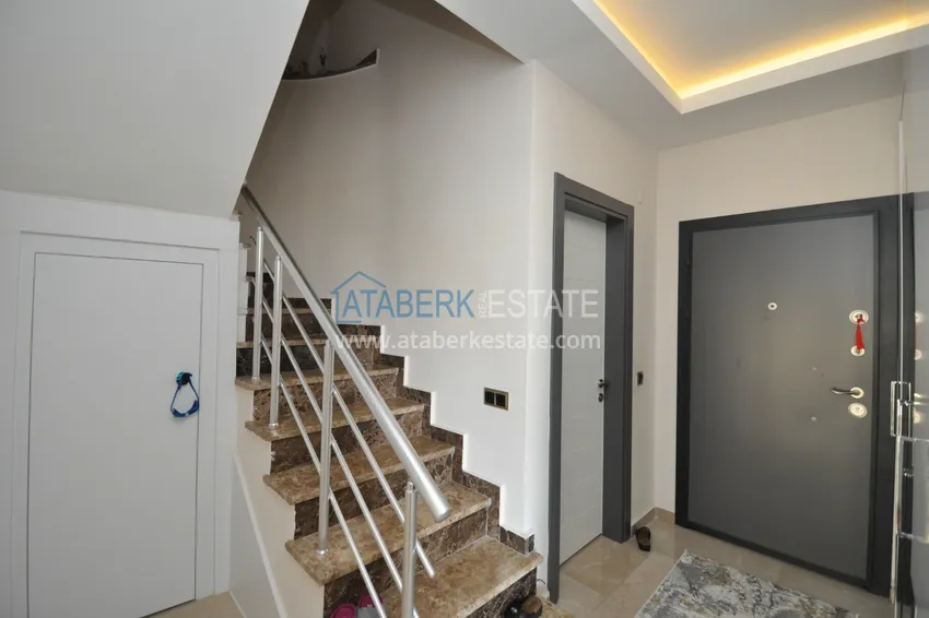 Приобрести Пентхаус-дуплекс в Оба с отдельной кухней в комплексе с хорошей инфраструктурой 2 