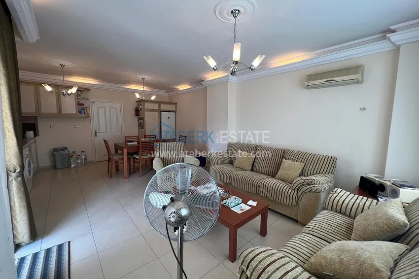 Приобрести Квартира 2+1 в районе Оба с мебелью в комплексе европейского типа 3 