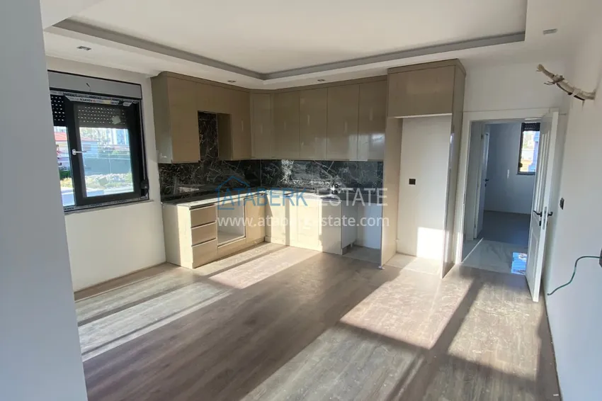 Приобрести Совершенно новая трехкомнатная квартира с видом на горы в Алании - Газипаша 3 