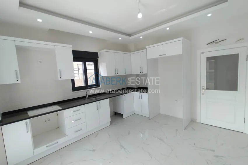 Приобрести Квартира с 3 спальнями и чистовой отделкой в районе Оба 3