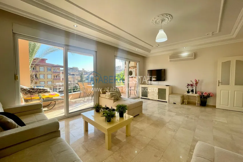 Приобрести Квартира с мебелью и видом на горы в центре Алании 3