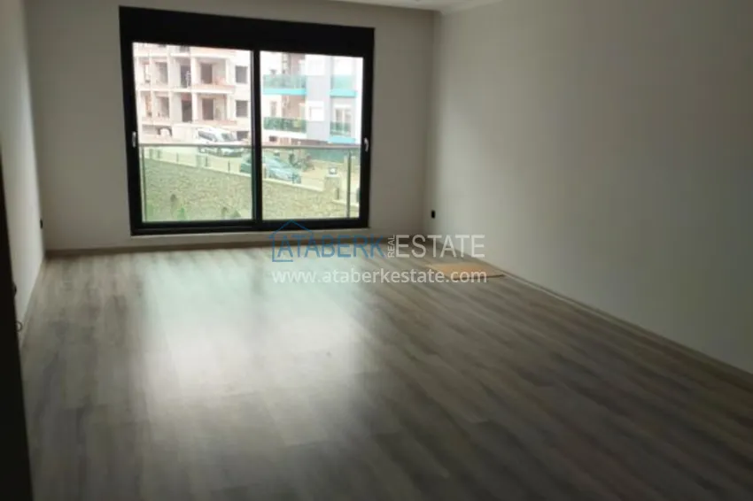 Приобрести Квартира в Оба с отдельной кухней и видом на горы в комфортабельном комплексе 4 