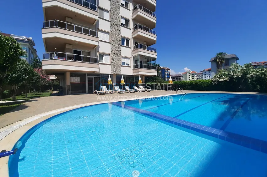 Квартира с мебелью в уютном комплексе на 1 береговой линии в Кестеле 5 