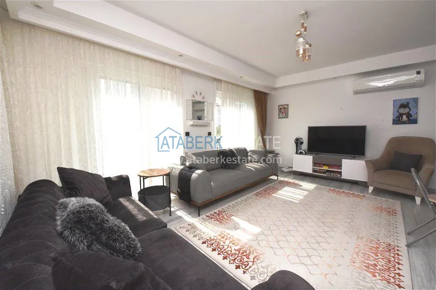 Приобрести Квартира в Оба с застеклённым балконом в уютном комплексе 5 