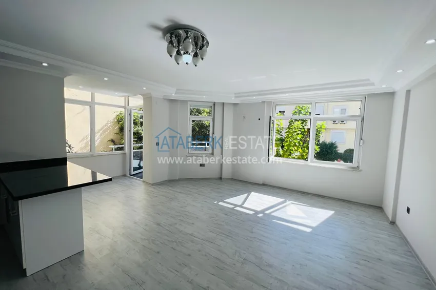 Дуплекс с выходом в сад после капитального ремонта в районе Оба рядом с морем 2 