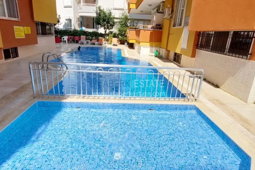 Квартира в районе Оба – Аланья, меблированная в уютном жилом комплексе 5 