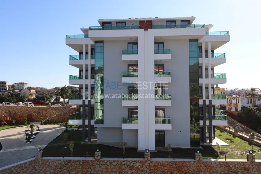 Квартира в Оба с отдельной кухней и видом на горы в комфортабельном комплексе 5 