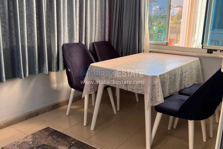 Приобрести Меблированная квартира с видом на горы в Алании, район Оба в уютном жилом комплексе 5