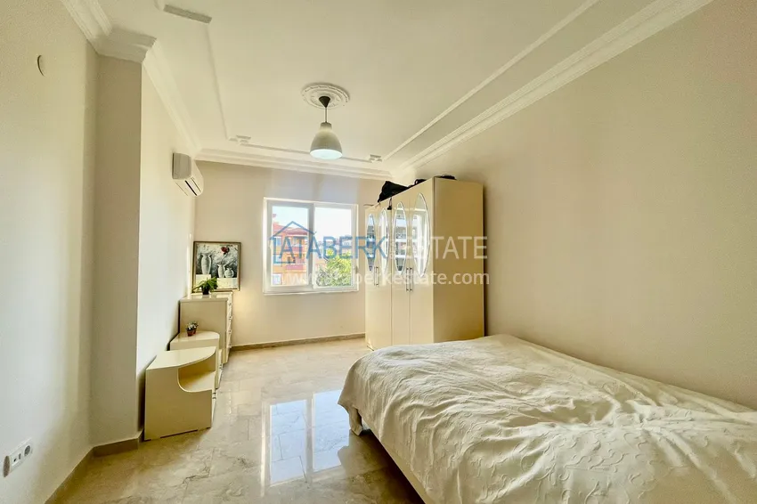 Приобрести Квартира с мебелью и видом на горы в центре Алании 6