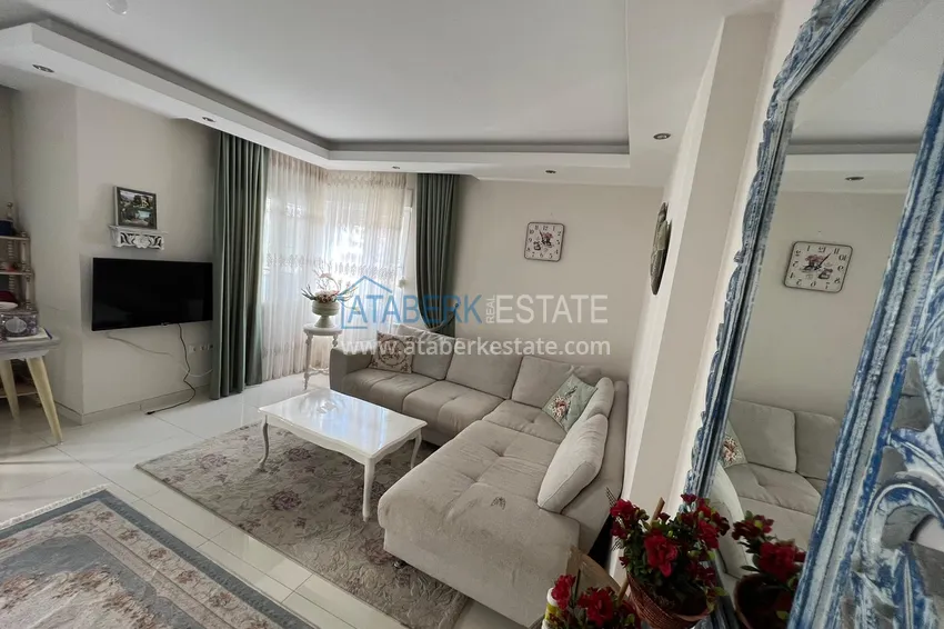 Приобрести Квартира с мебелью и застекленным балконом - вторая линия от моря в Кестеле 7 