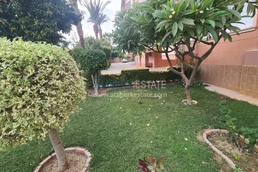 Квартира в центре Алании с отдельной кухней в жилом комплексе с бассейном 8 