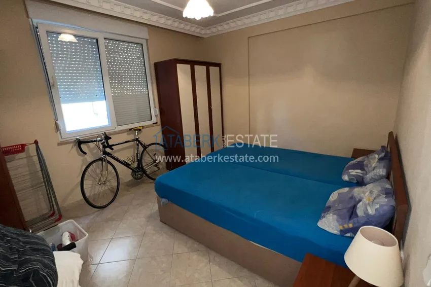 Приобрести Трехкомнатная квартира с видом на море в районе Оба – вторая линия от моря 9 