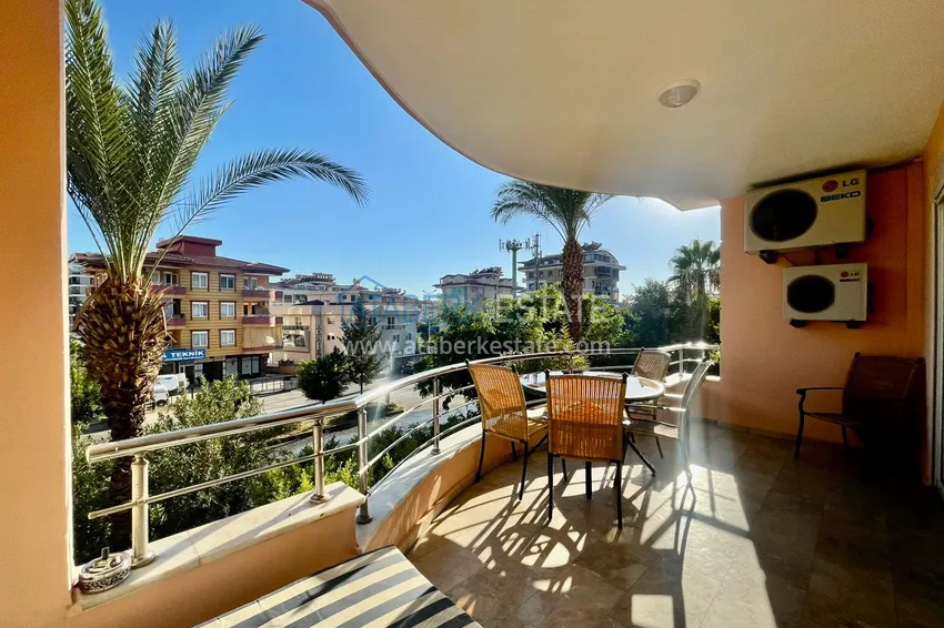 Приобрести Квартира с мебелью и видом на горы в центре Алании 9