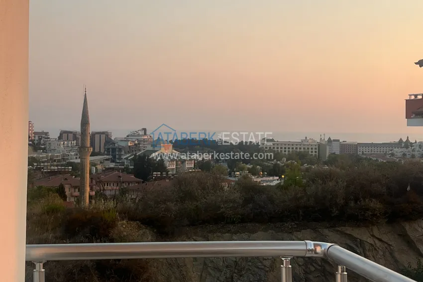 Приобрести Двухуровневый пентхаус в Алании - Конаклы с видом на море в новостройке 8 