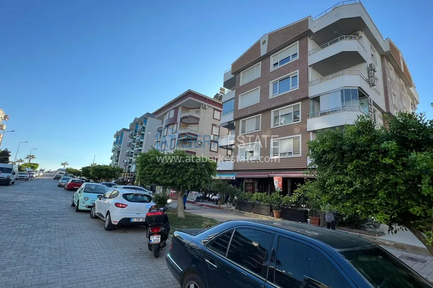 Трехкомнатная квартира с видом на море в районе Оба – вторая линия от моря 2 