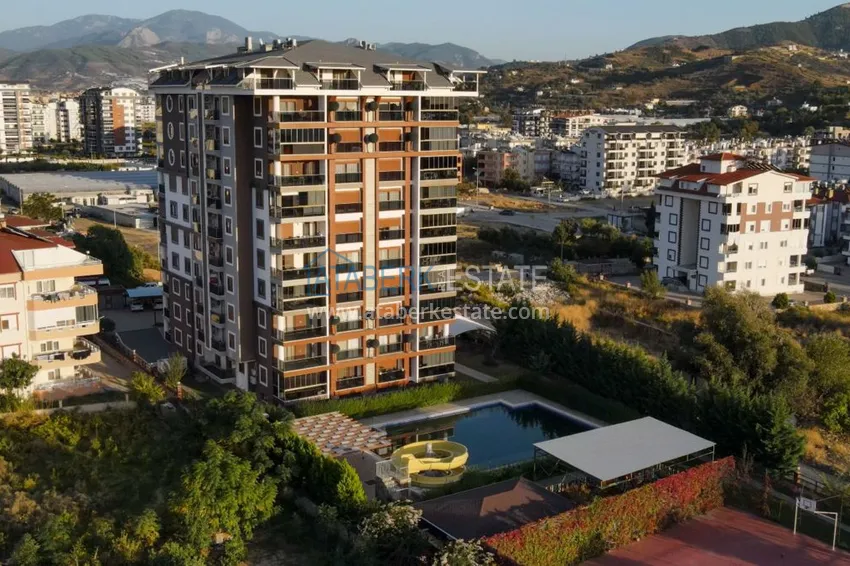 Двухкомнатная квартира с мебелью, застекленным балконом и с панорамным открытым видом на море и горы – Газипаша 1 