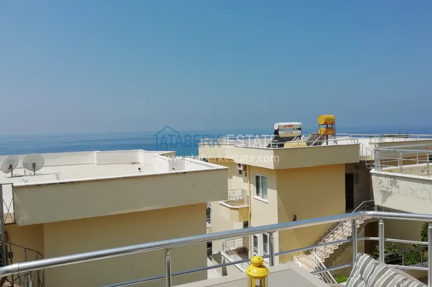 Приобрести Трехкомнатная квартира мебелью в комплексе закрытого типа – Демирташ, Алания 11 