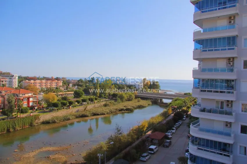 Двухэтажная квартира в районе Тосмур с мебелью в комплексе на берегу горной реки  2 