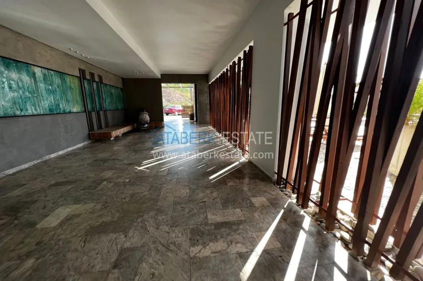 Двухкомнатная квартира с мебелью в элитной резиденции – Алания, район Кестель 11 