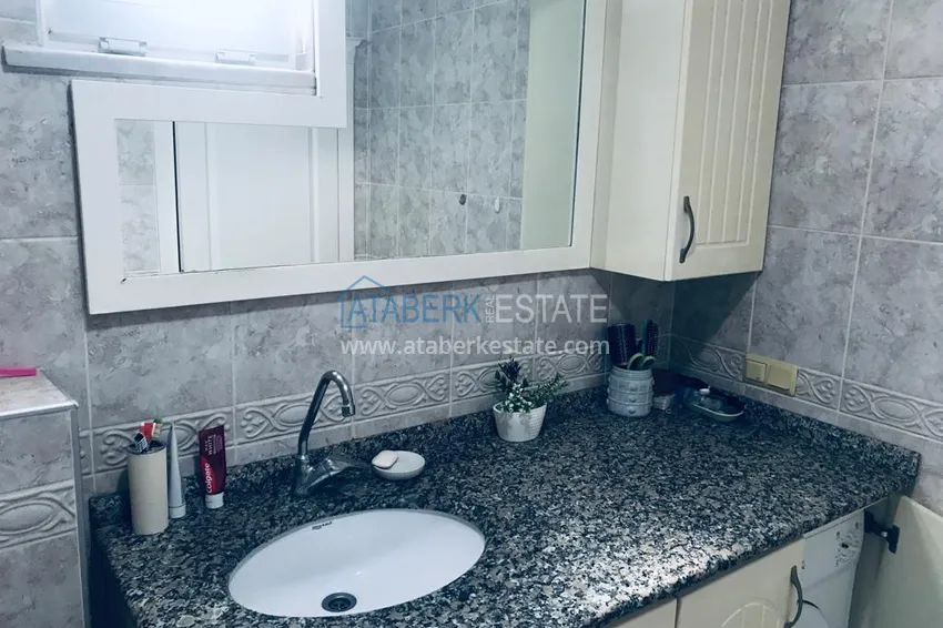 Приобрести Городская двухкомнатная квартира напрямую от собственника с мебелью - центр Алании 15