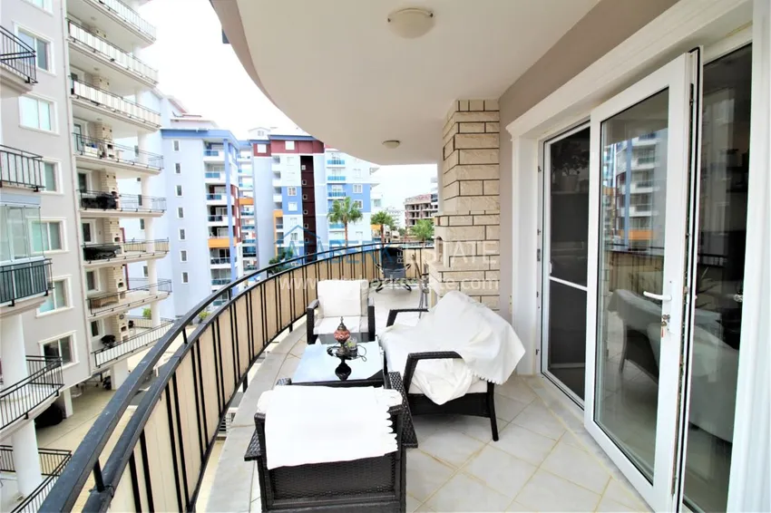 Приобрести Квартира в Тосмуре просторная с мебелью и видом на горы в комфортабельном комплексе 16 