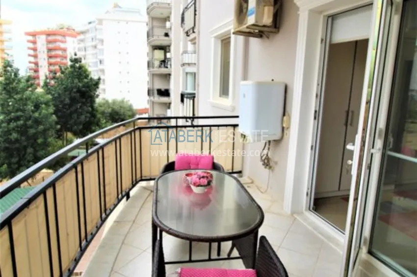 Приобрести Квартира в Тосмуре просторная с мебелью и видом на горы в комфортабельном комплексе 17 