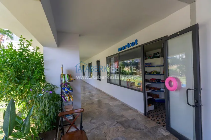 Двухкомнатная квартира с мебелью в элитной резиденции – Алания, район Кестель 12 