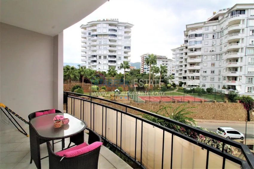 Приобрести Квартира в Тосмуре просторная с мебелью и видом на горы в комфортабельном комплексе 18 