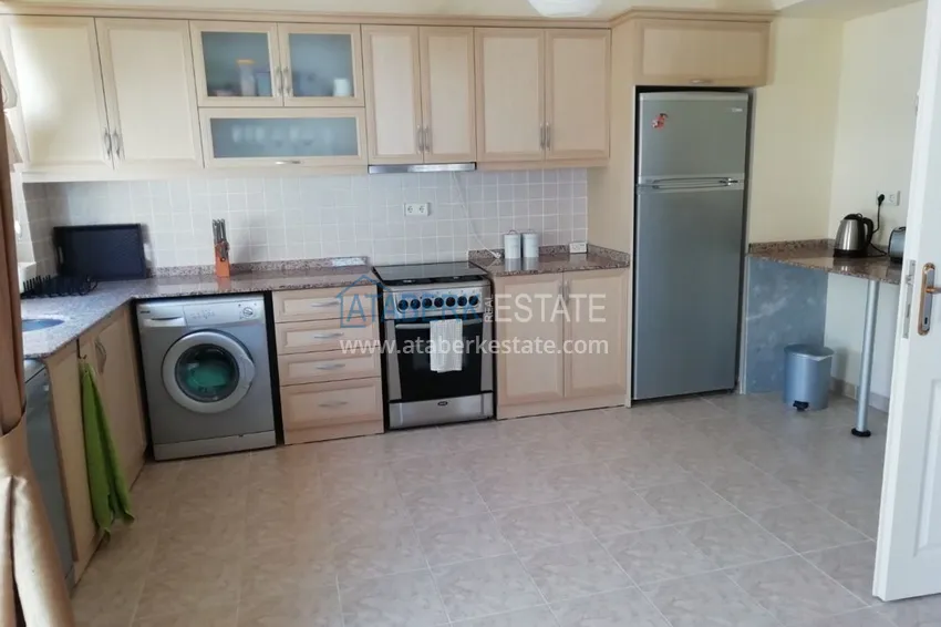 Приобрести Трехкомнатная квартира мебелью в комплексе закрытого типа – Демирташ, Алания 2 