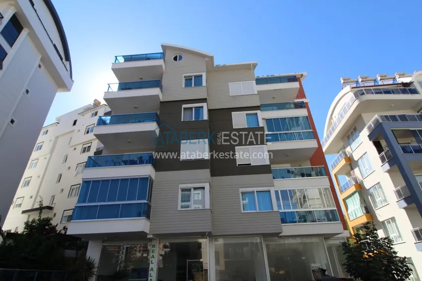 Квартира в районе Тосмур двухкомнатная с современной мебелью и застекленным балконом 3 