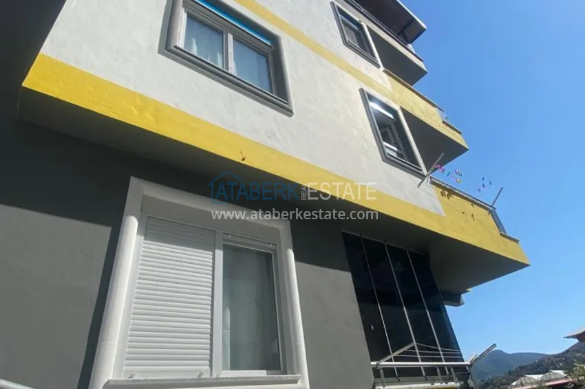 Двухкомнатная квартира с мебелью и застекленным балконом - Газипаша 3 