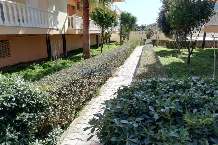 Уютная меблированная квартира 3+1 с видом на горы после ремонта в Газипаше 3 