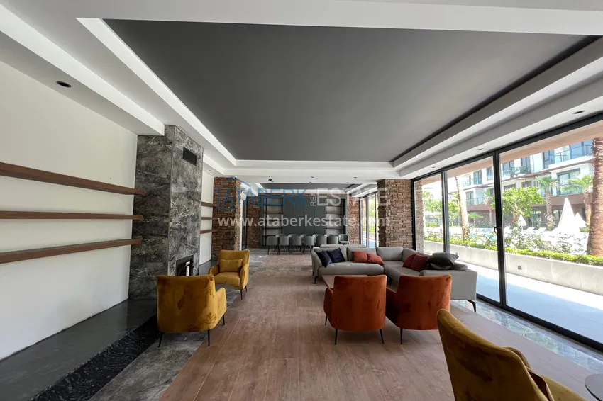 Квартира в Оба с видом на горы в новом комплексе комфорт-класса 3 