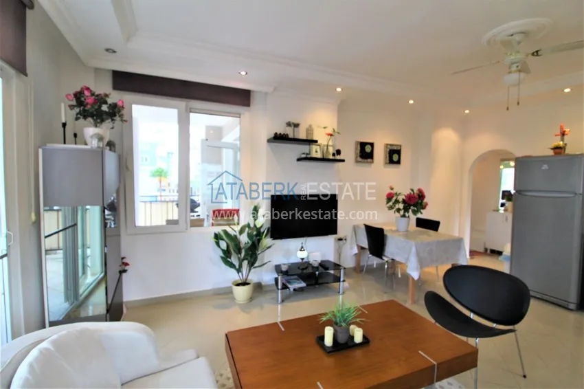 Приобрести Квартира в Тосмуре просторная с мебелью и видом на горы в комфортабельном комплексе 4 