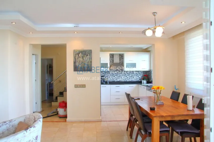 Приобрести Двухэтажная квартира в районе Тосмур с мебелью в комплексе на берегу горной реки  5 