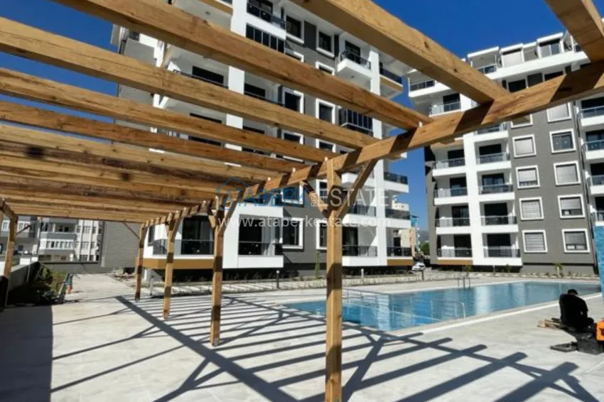 Совершенно новая двухкомнатная квартира с чистовой отделкой – новостройка, Газипаша 6