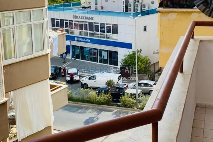 Приобрести Городская квартира в центре Алании в жилом турецком доме  6 