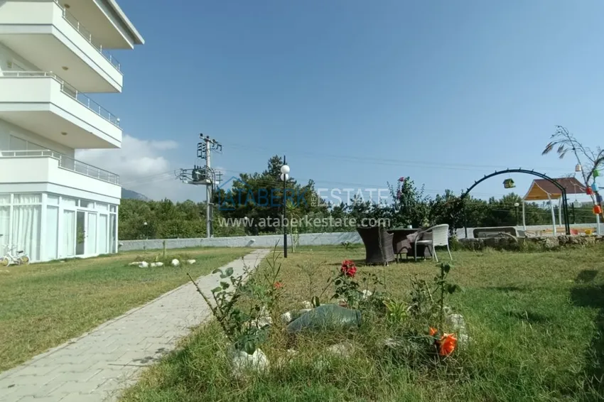 Квартира в районе Оба с мебелью, в жилом уютном комплексе 9 
