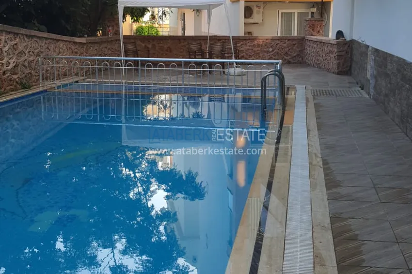 Квартира в районе Тосмур двухкомнатная с современной мебелью и застекленным балконом 8 