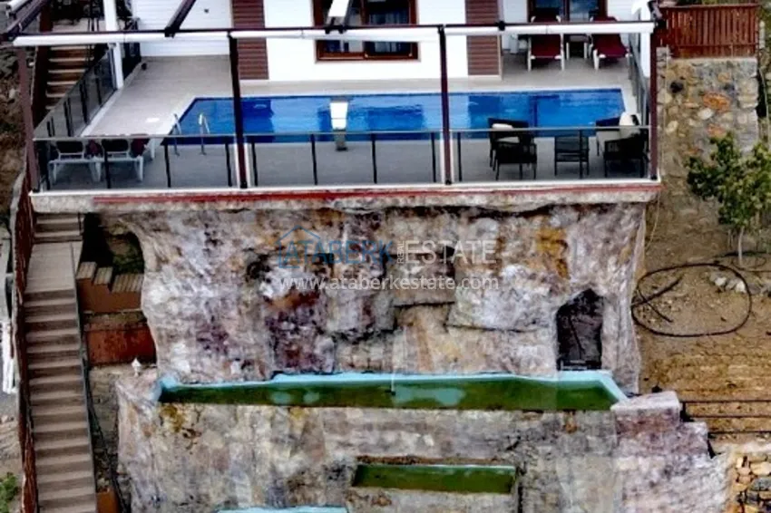 Роскошный двухэтажный особняк у подножья гор – Алания, район Ешильоз 9