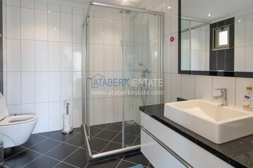 Приобрести Трёхкомнатная квартира с новой мебелью – Алания район Оба 9