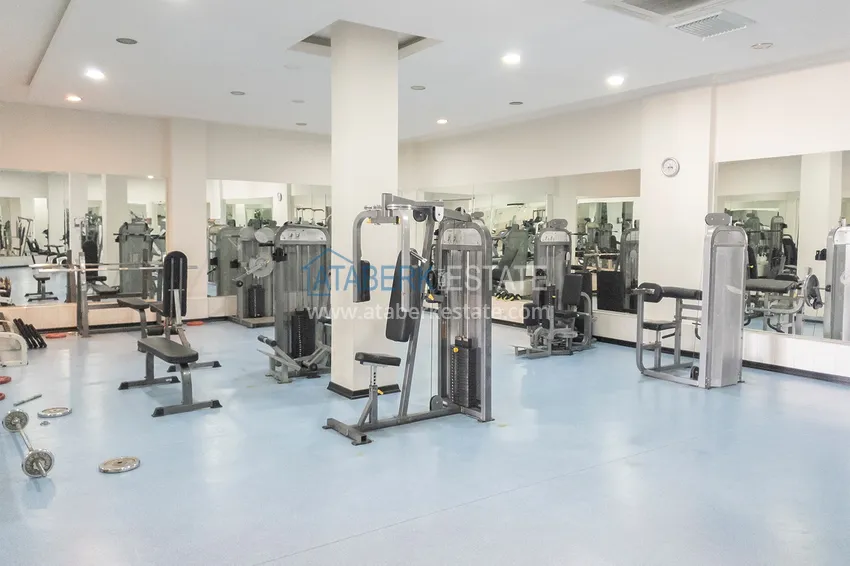 Квартира в Джикджилли меблированная с видом на море и горы в жилом комплексе премиум-класса 13 