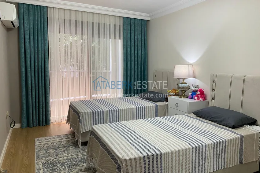 Приобрести Квартира в центре Алании – район пляжа Клеопатра с 3 спальнями и отдельной кухней 13