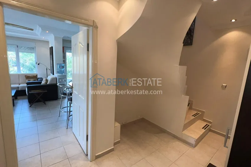 Приобрести Двухуровневая квартира с мебелью – Алания, Оба. Район открыт для ВНЖ 2 