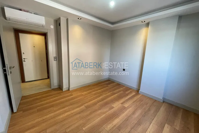 Приобрести Квартиры в Анталии, район Лара в комплексе на заключительном этапе строительства 15 