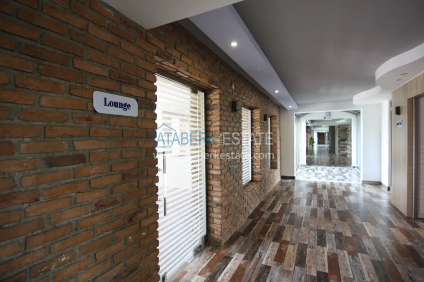 Квартира 1+1 с мебелью и застеклённым балконом, район Оба – Алания 11 