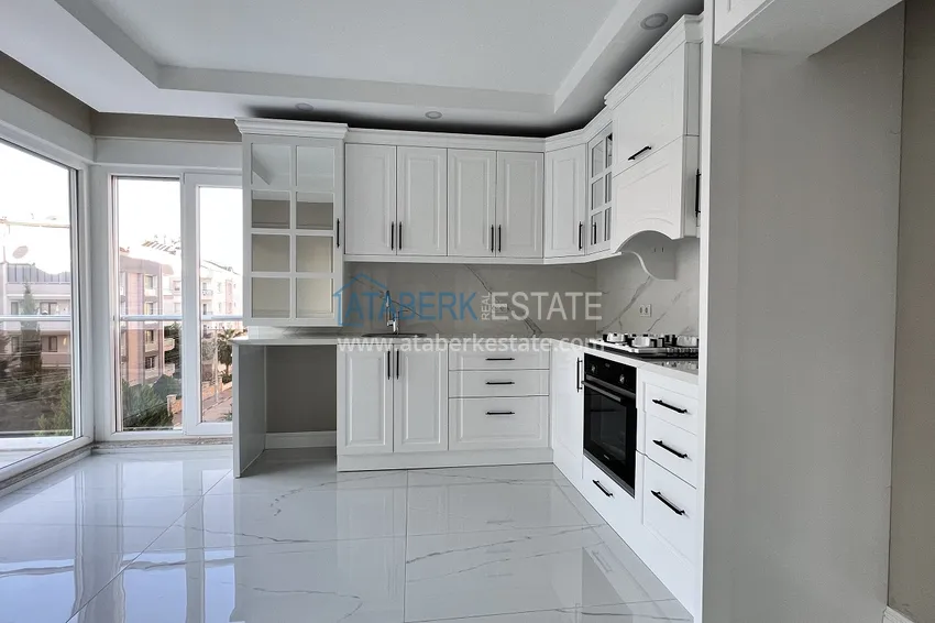 Приобрести Элитная городская квартира с 3 спальнями после капитального ремонта – Анталии, Лара. Подходит для ВНЖ 10 