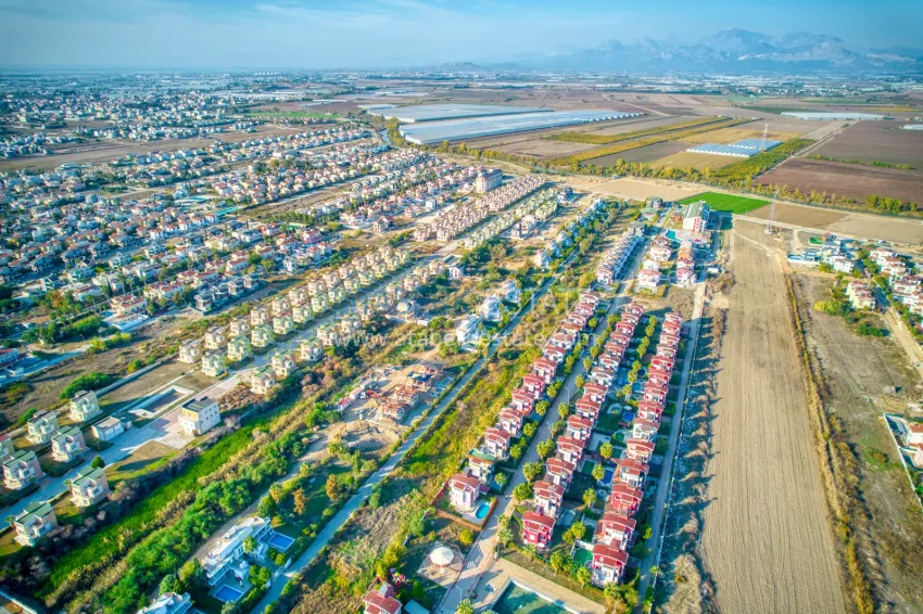 Вилла с мебелью и личным бассейном в коттеджном комплексе – Белек 18 